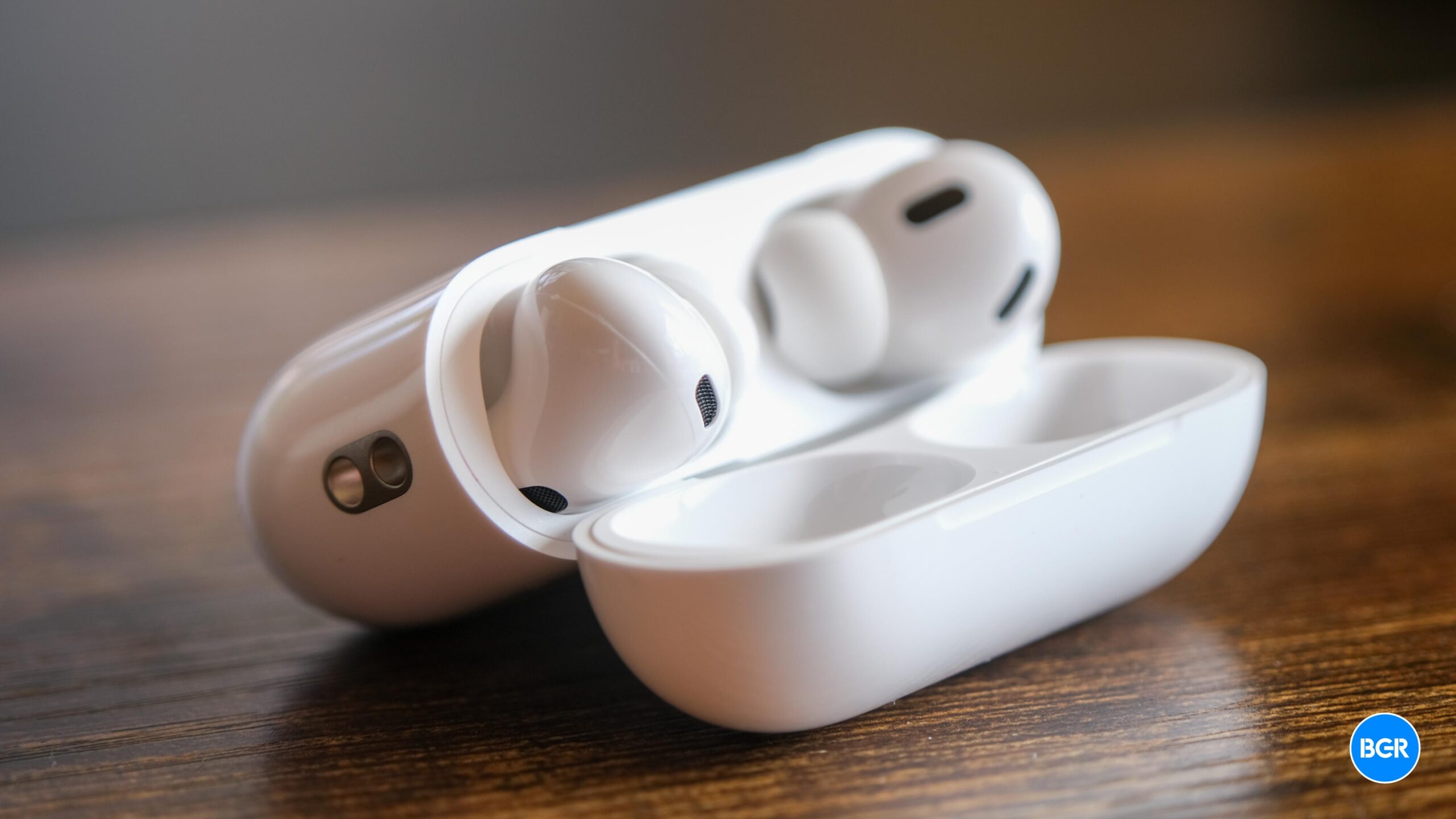 New AirPods Pro 2 Firmware Update Unveils 5 Key Features